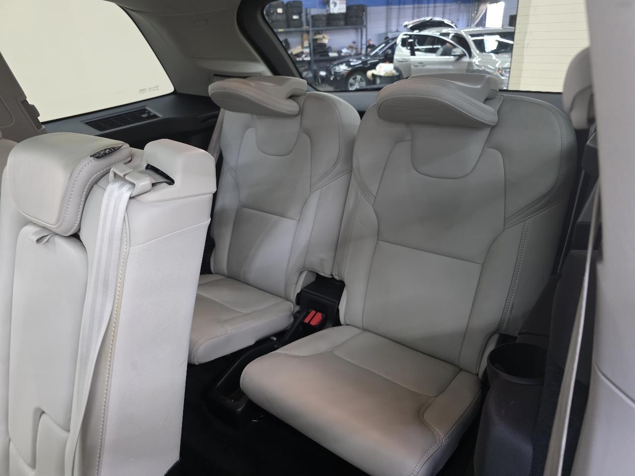 Volvo XC90 T6 Momentum AWD 2018