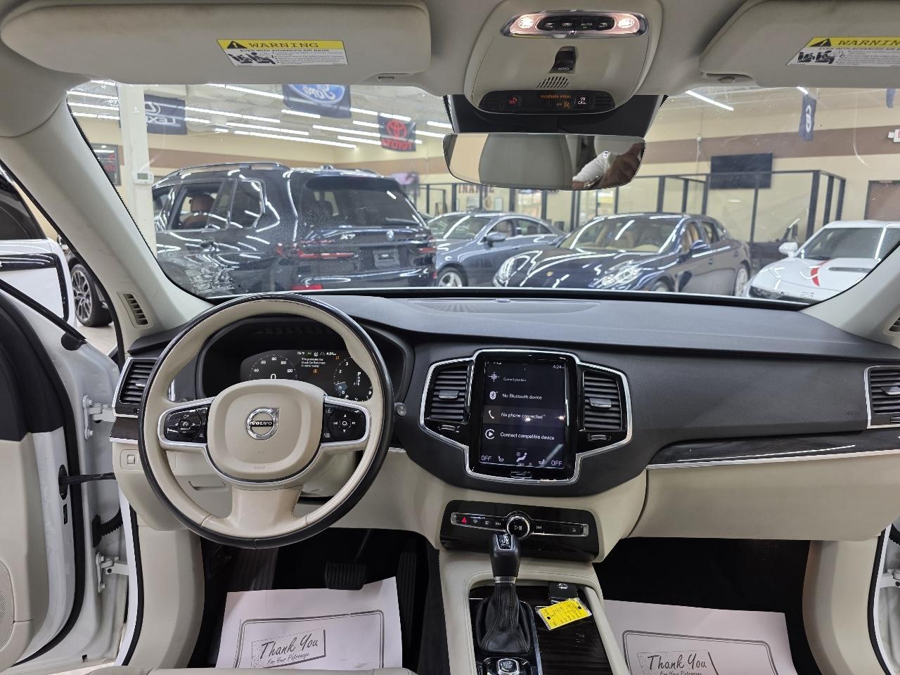 Volvo XC90 T6 Momentum AWD 2018