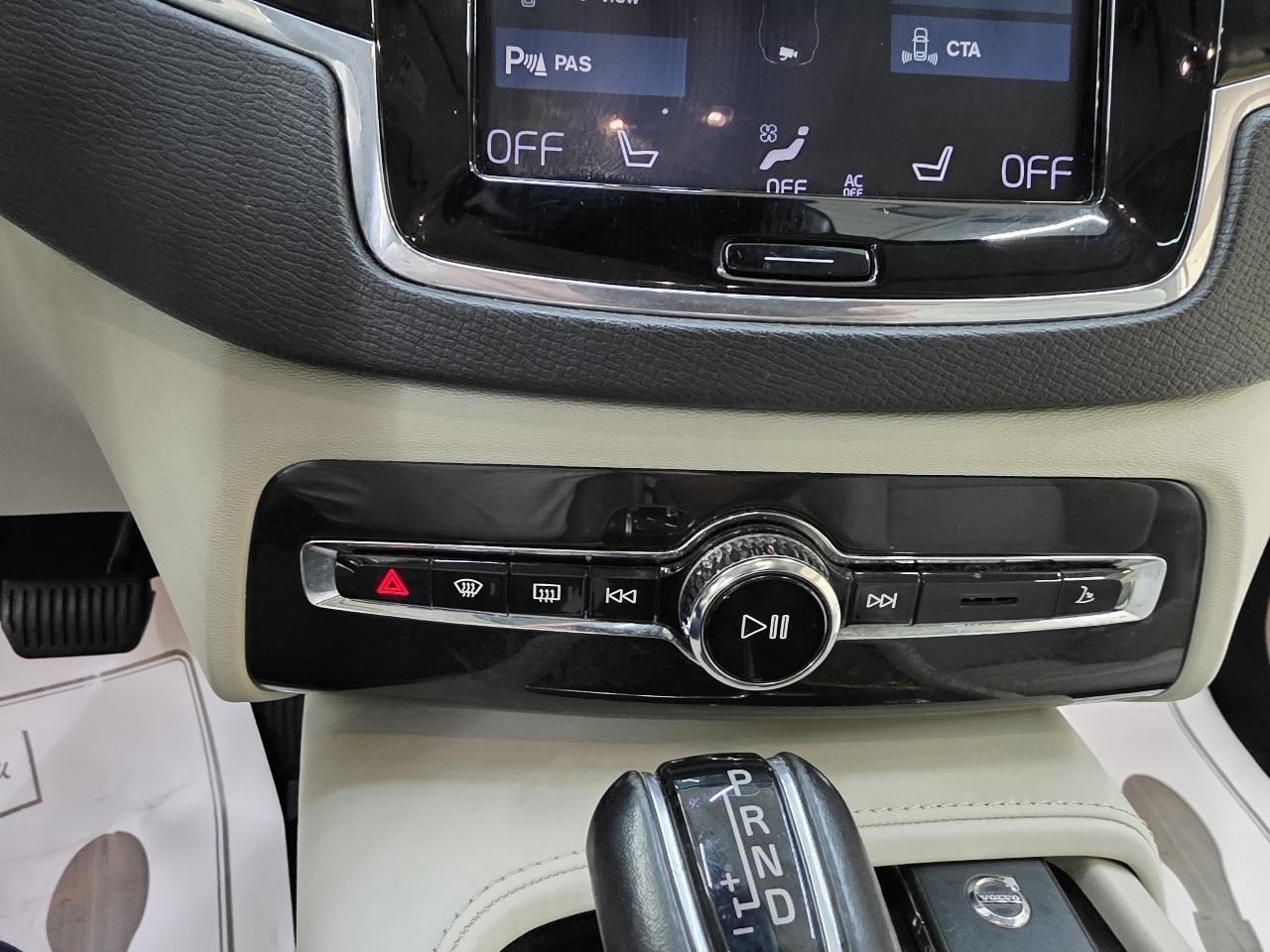 Volvo XC90 T6 Momentum AWD 2018