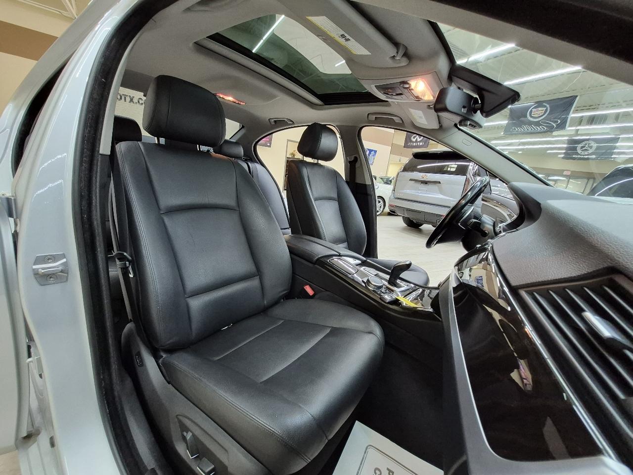 BMW 5-Series 528i 2016