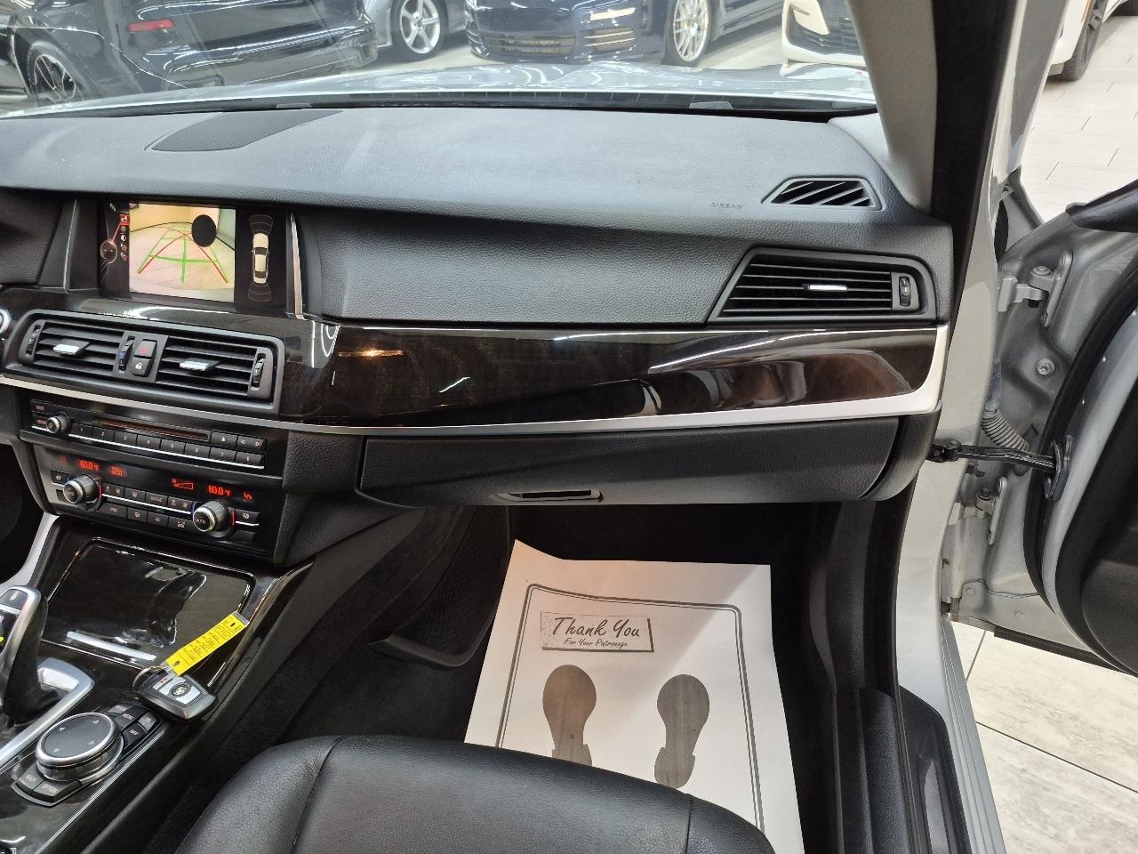 BMW 5-Series 528i 2016