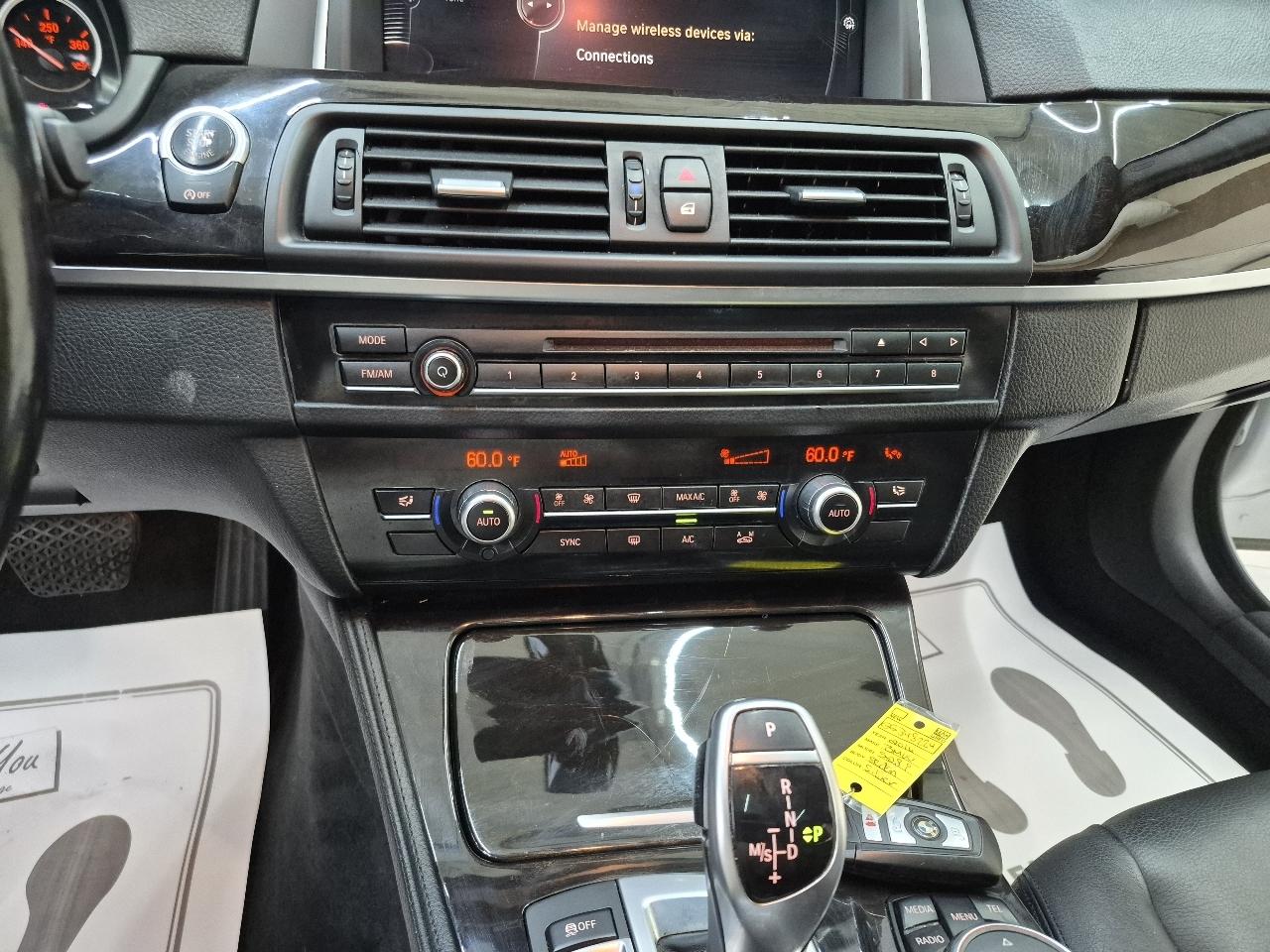 BMW 5-Series 528i 2016