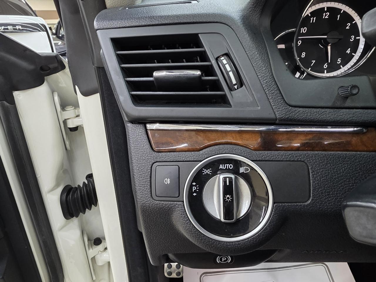 Mercedes-Benz E-Class E550 Cabriolet 2012