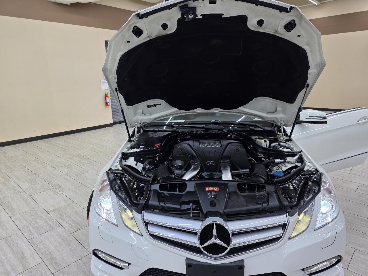 Mercedes-Benz E-Class E550 Cabriolet 2012