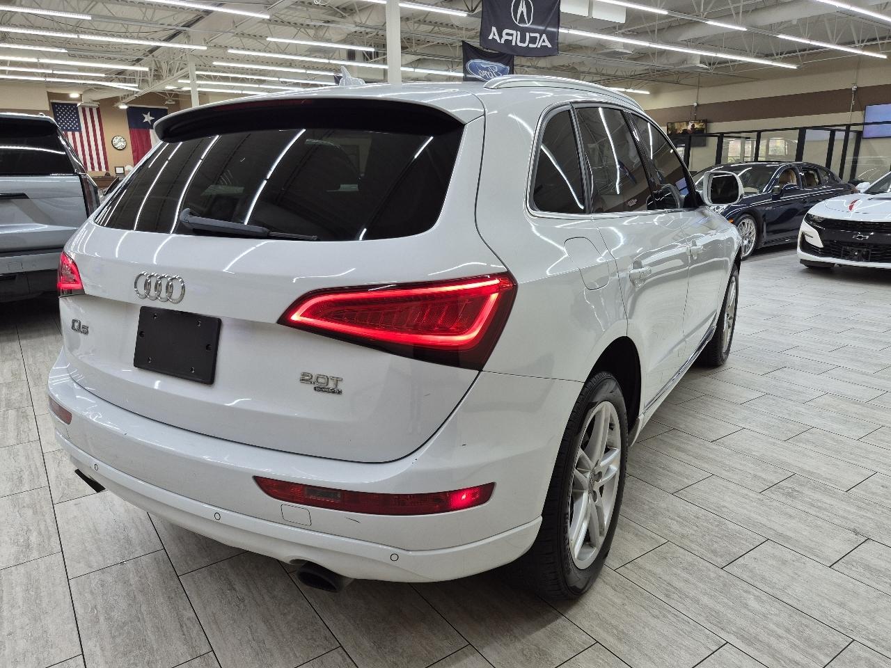 Audi Q5 2.0 quattro Premium 2014