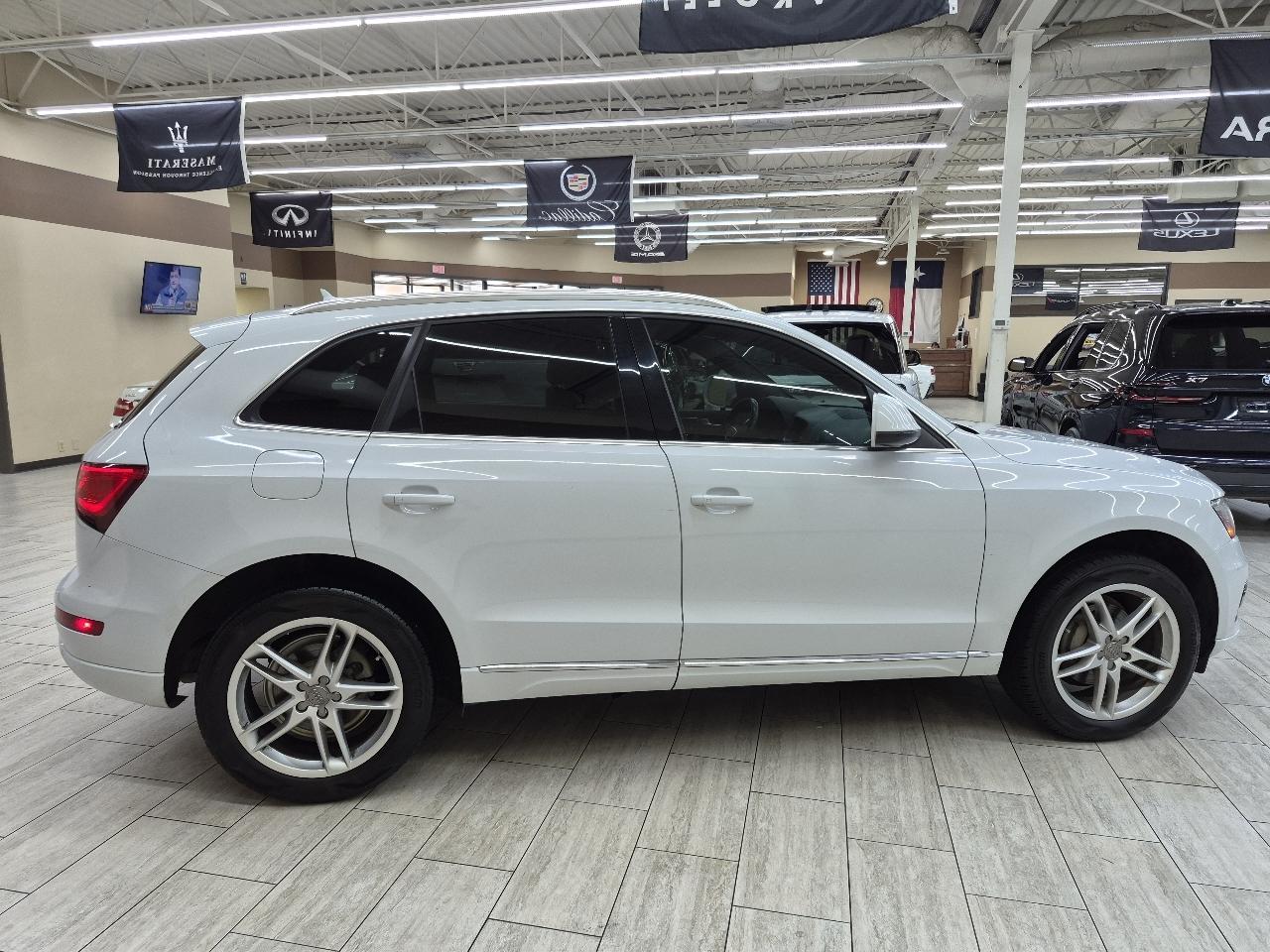 Audi Q5 2.0 quattro Premium 2014