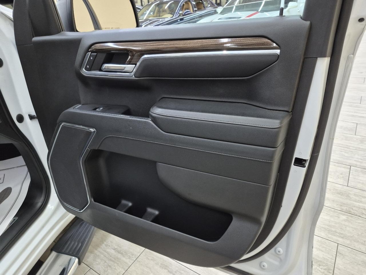 Chevrolet Silverado 1500 RST Crew Cab 4WD 2023