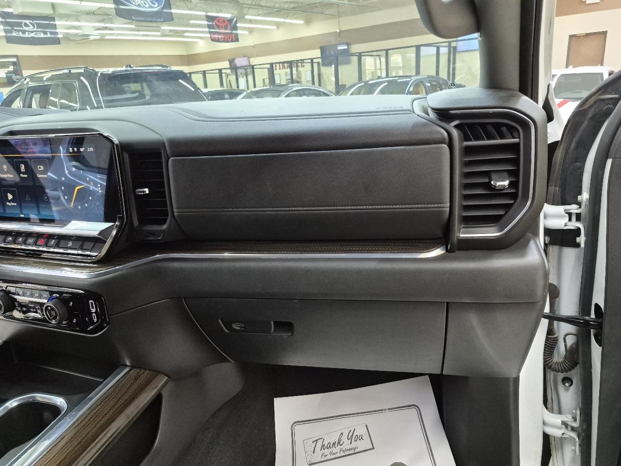 Chevrolet Silverado 1500 RST Crew Cab 4WD 2023
