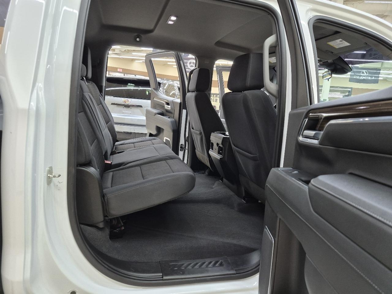 Chevrolet Silverado 1500 RST Crew Cab 4WD 2023