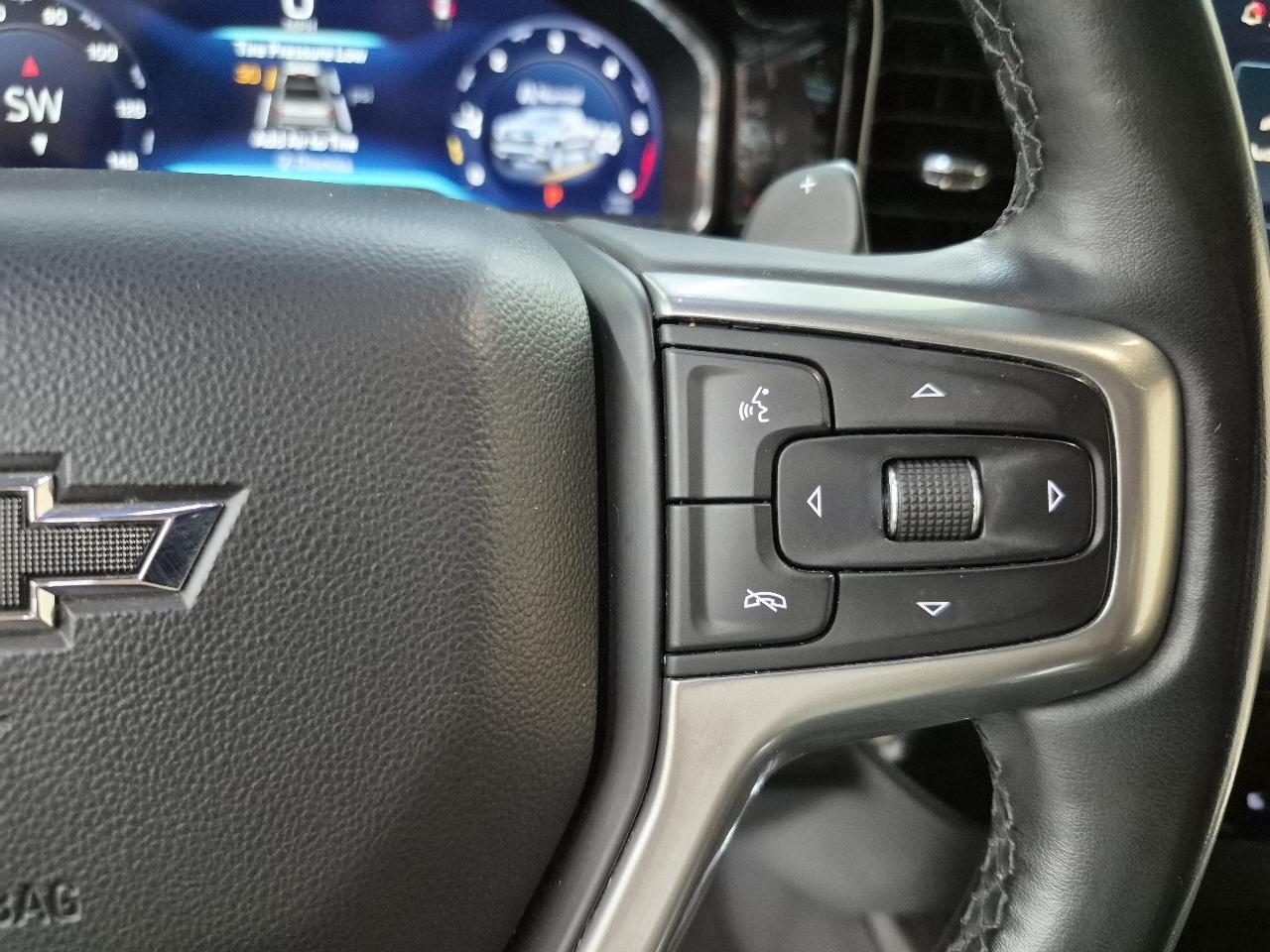 Chevrolet Silverado 1500 RST Crew Cab 4WD 2023