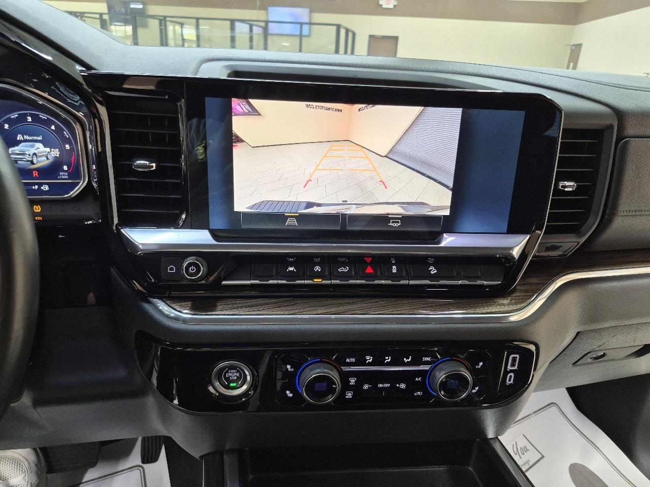 Chevrolet Silverado 1500 RST Crew Cab 4WD 2023