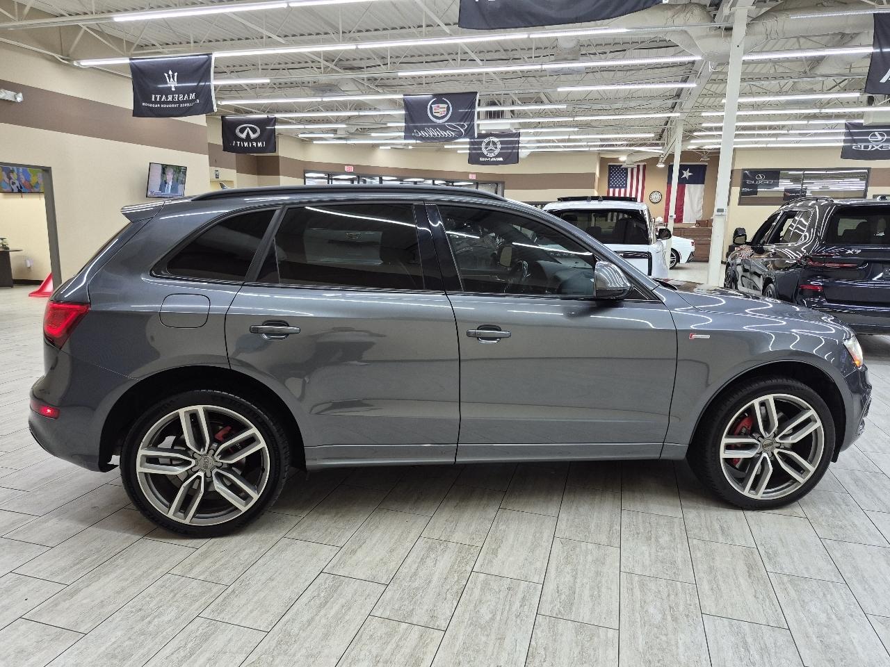 Audi SQ5 3.0T Premium Plus quattro 2016
