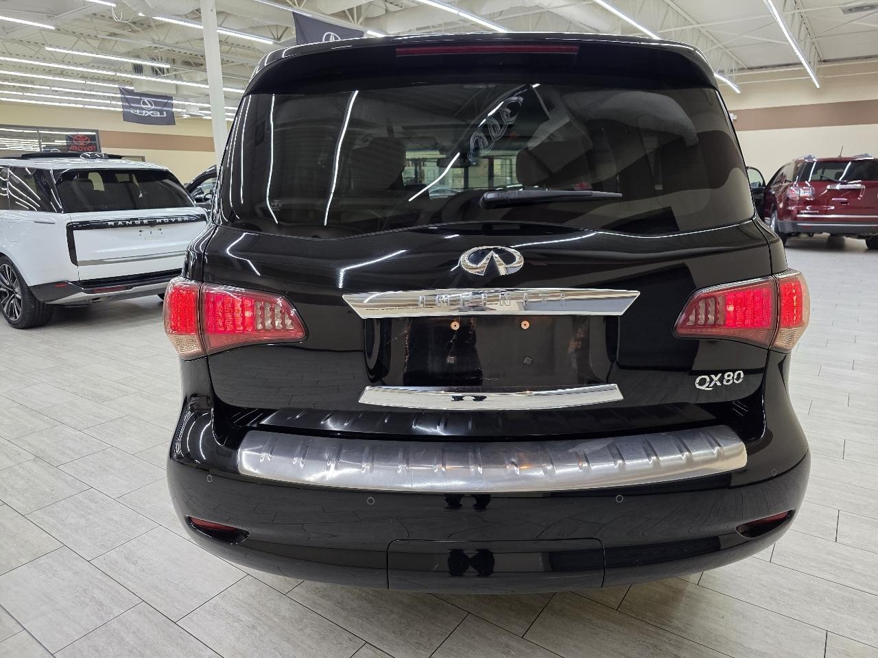 Infiniti QX80 2WD 2017