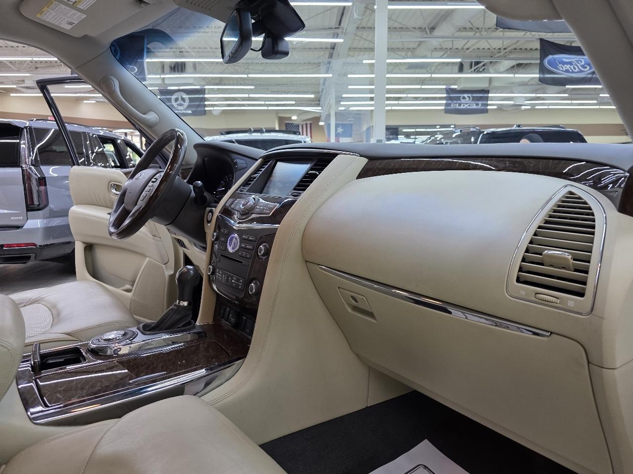 Infiniti QX80 2WD 2017