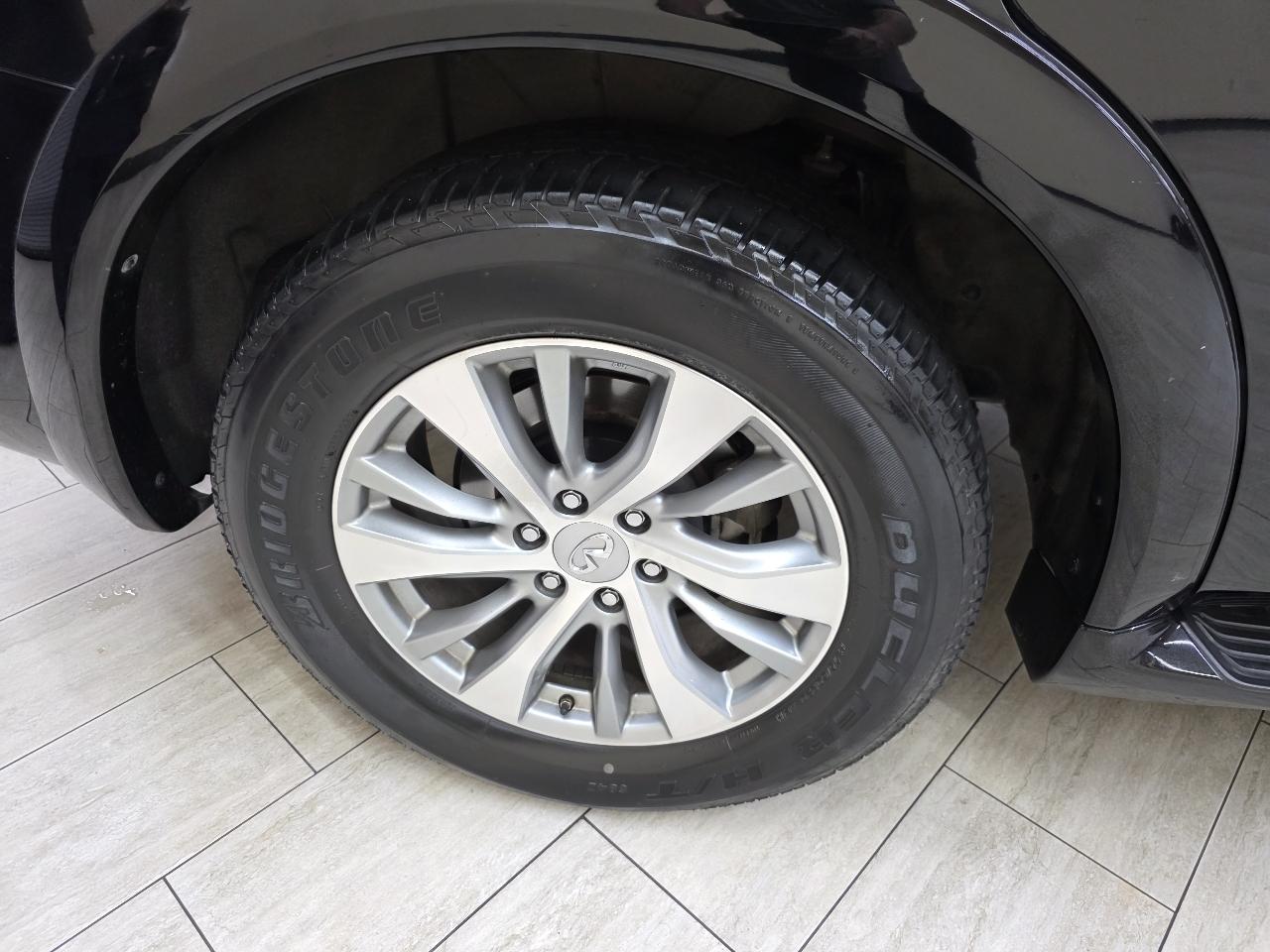Infiniti QX80 2WD 2017