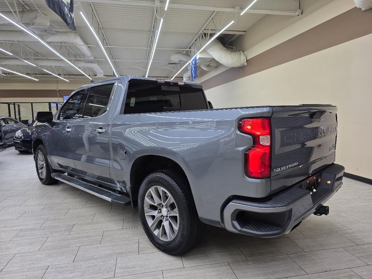 Chevrolet Silverado 1500 High Country Crew Cab 2WD 2019