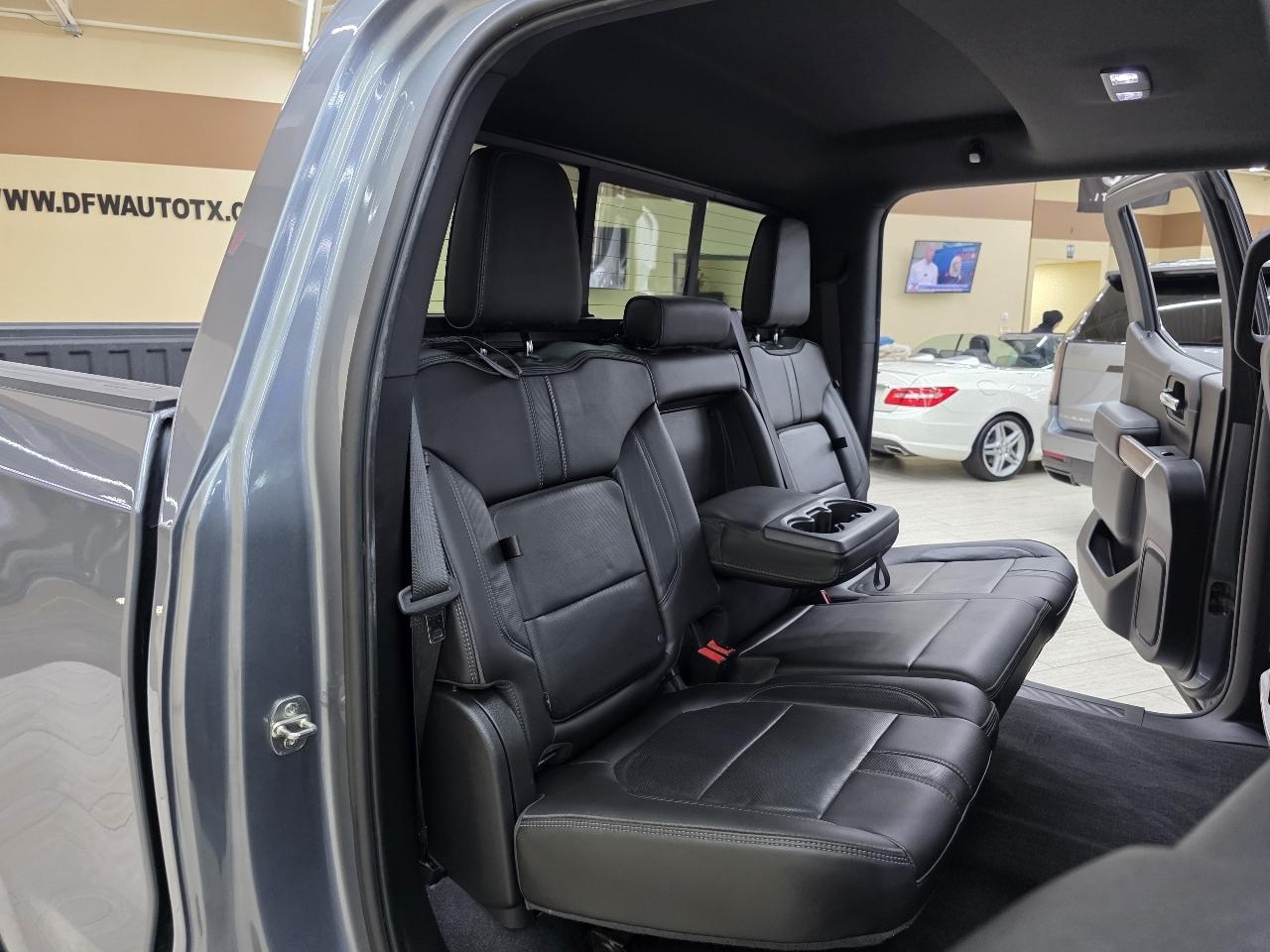 Chevrolet Silverado 1500 High Country Crew Cab 2WD 2019
