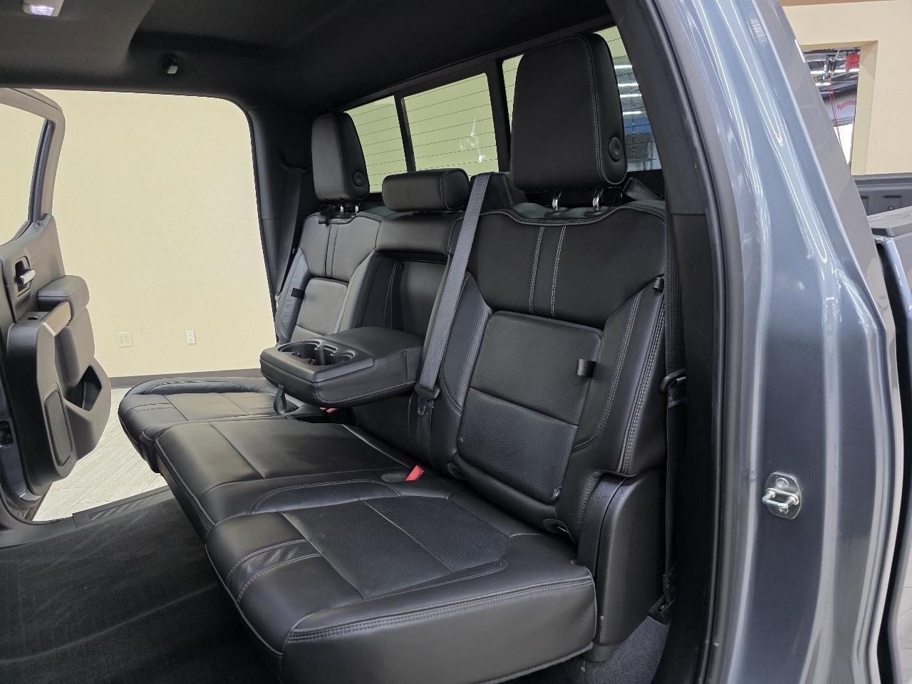 Chevrolet Silverado 1500 High Country Crew Cab 2WD 2019