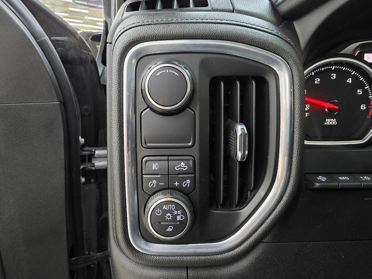 Chevrolet Silverado 1500 High Country Crew Cab 2WD 2019
