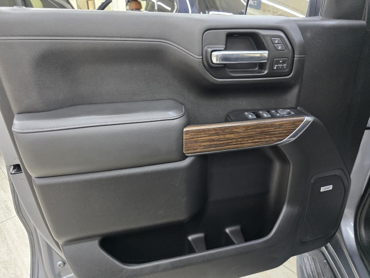 Chevrolet Silverado 1500 High Country Crew Cab 2WD 2019