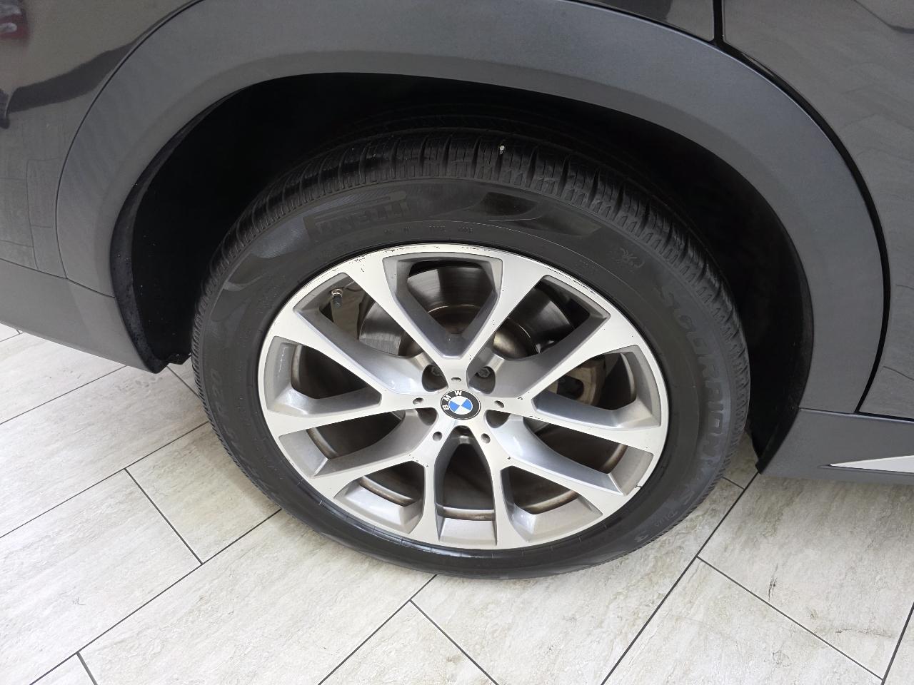 BMW X6 xDrive40i 2021