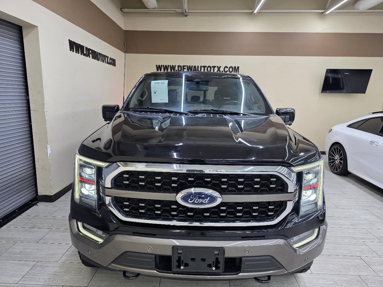 Ford F-150 Lariat SuperCrew 5.5-ft. Bed 4WD 2023