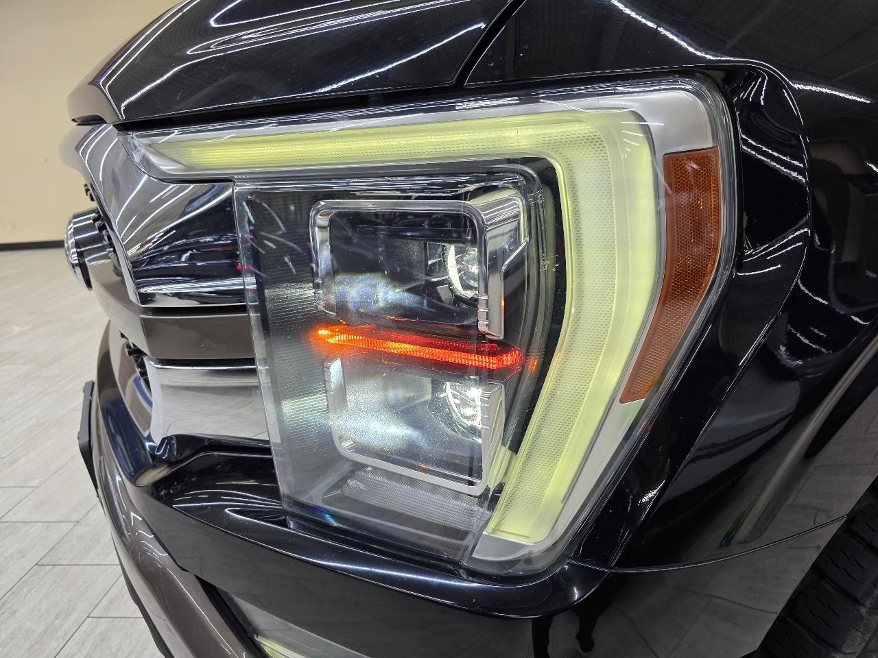 Ford F-150 Lariat SuperCrew 5.5-ft. Bed 4WD 2023