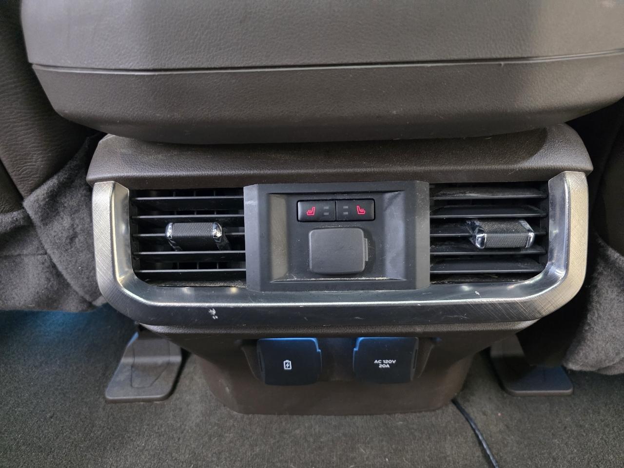 Ford F-150 Lariat SuperCrew 5.5-ft. Bed 4WD 2023