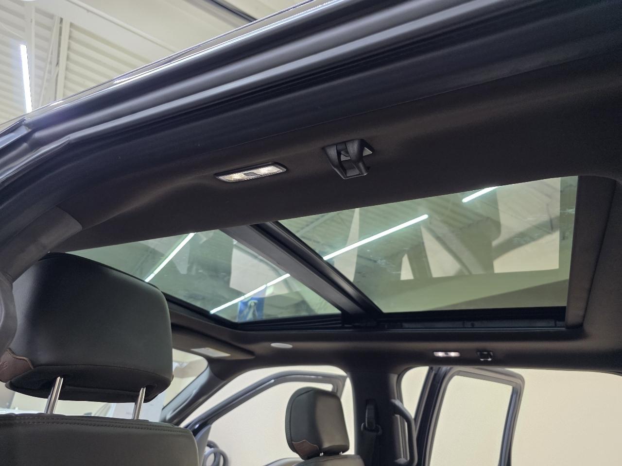 Ford F-150 Lariat SuperCrew 5.5-ft. Bed 4WD 2023