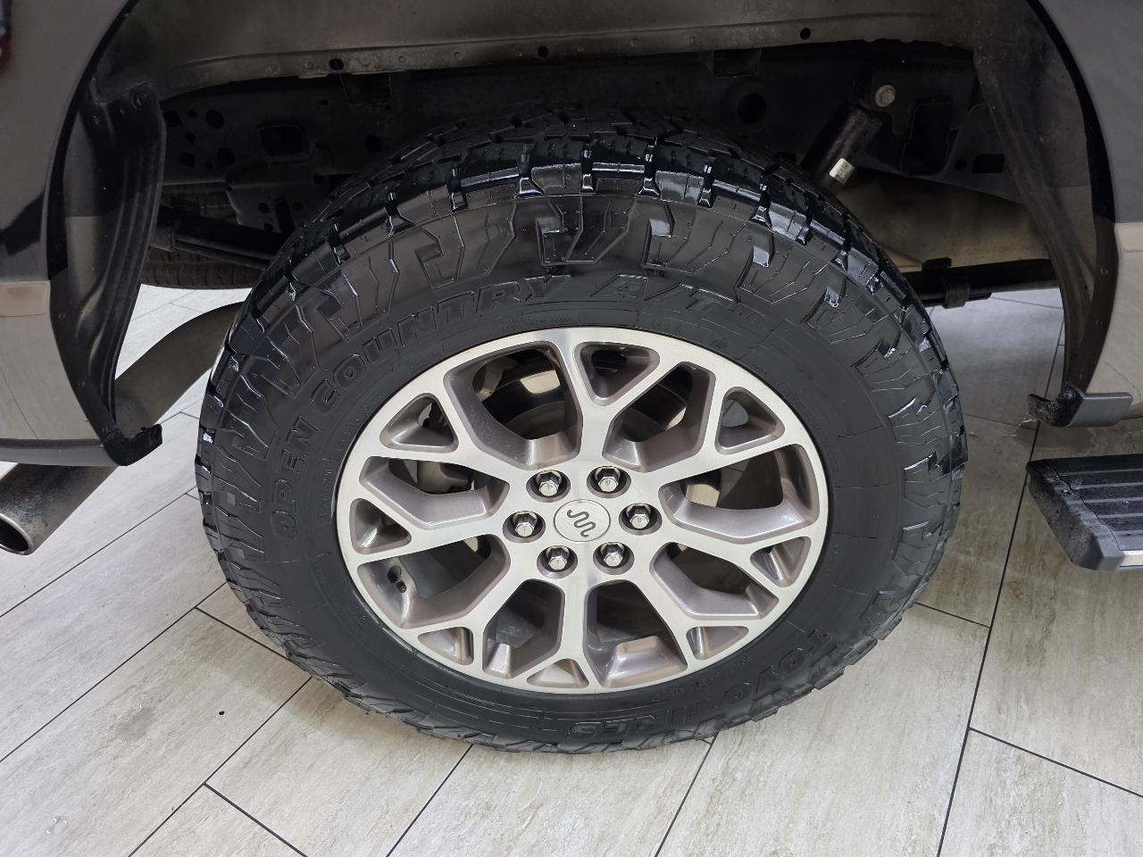 Ford F-150 Lariat SuperCrew 5.5-ft. Bed 4WD 2023