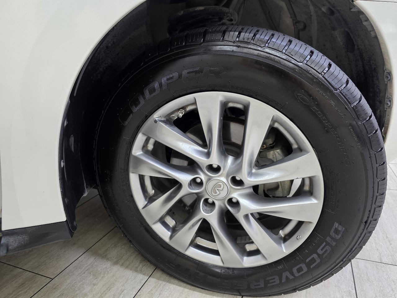 Infiniti QX60 Base AWD 2015