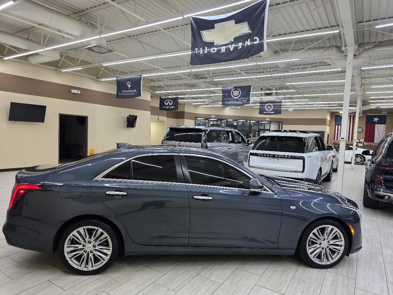 Cadillac CT4 Premium Luxury 2021