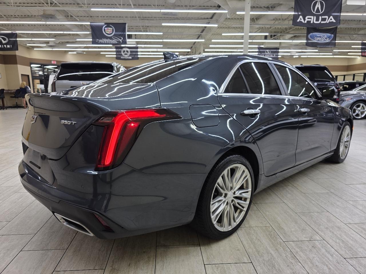 Cadillac CT4 Premium Luxury 2021