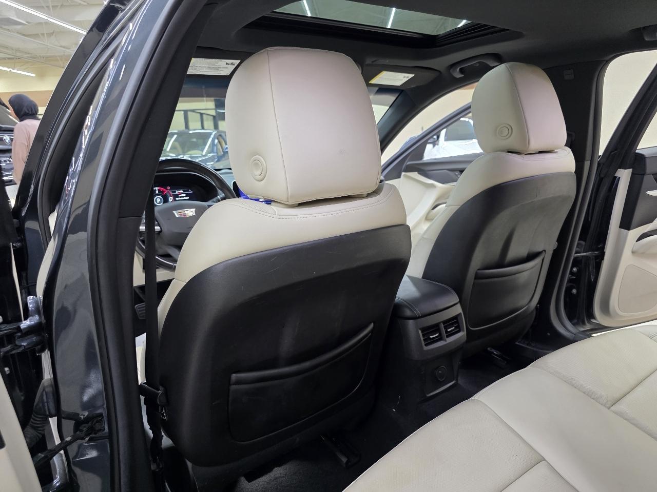 Cadillac CT4 Premium Luxury 2021