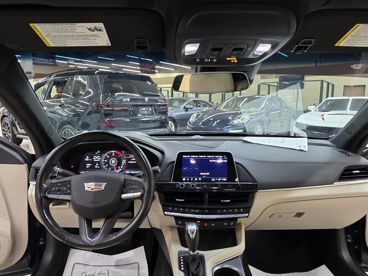 Cadillac CT4 Premium Luxury 2021