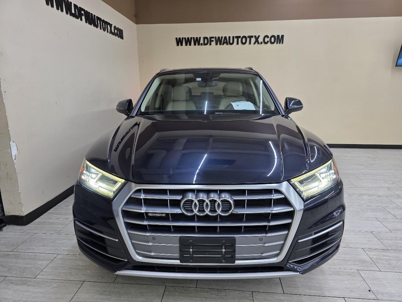 Audi Q5 2.0T Premium Plus quattro 2020