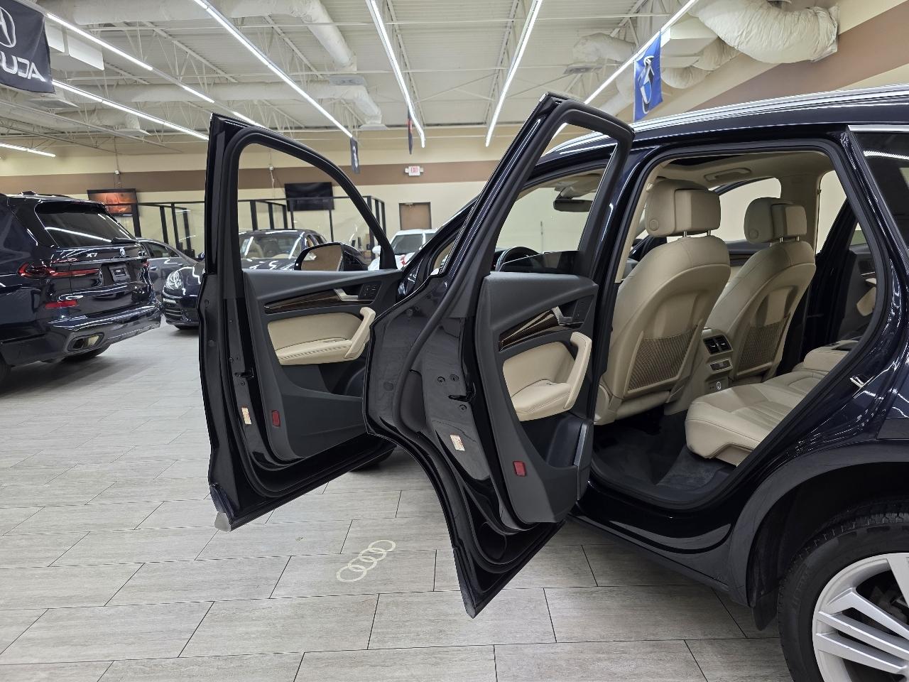 Audi Q5 2.0T Premium Plus quattro 2020