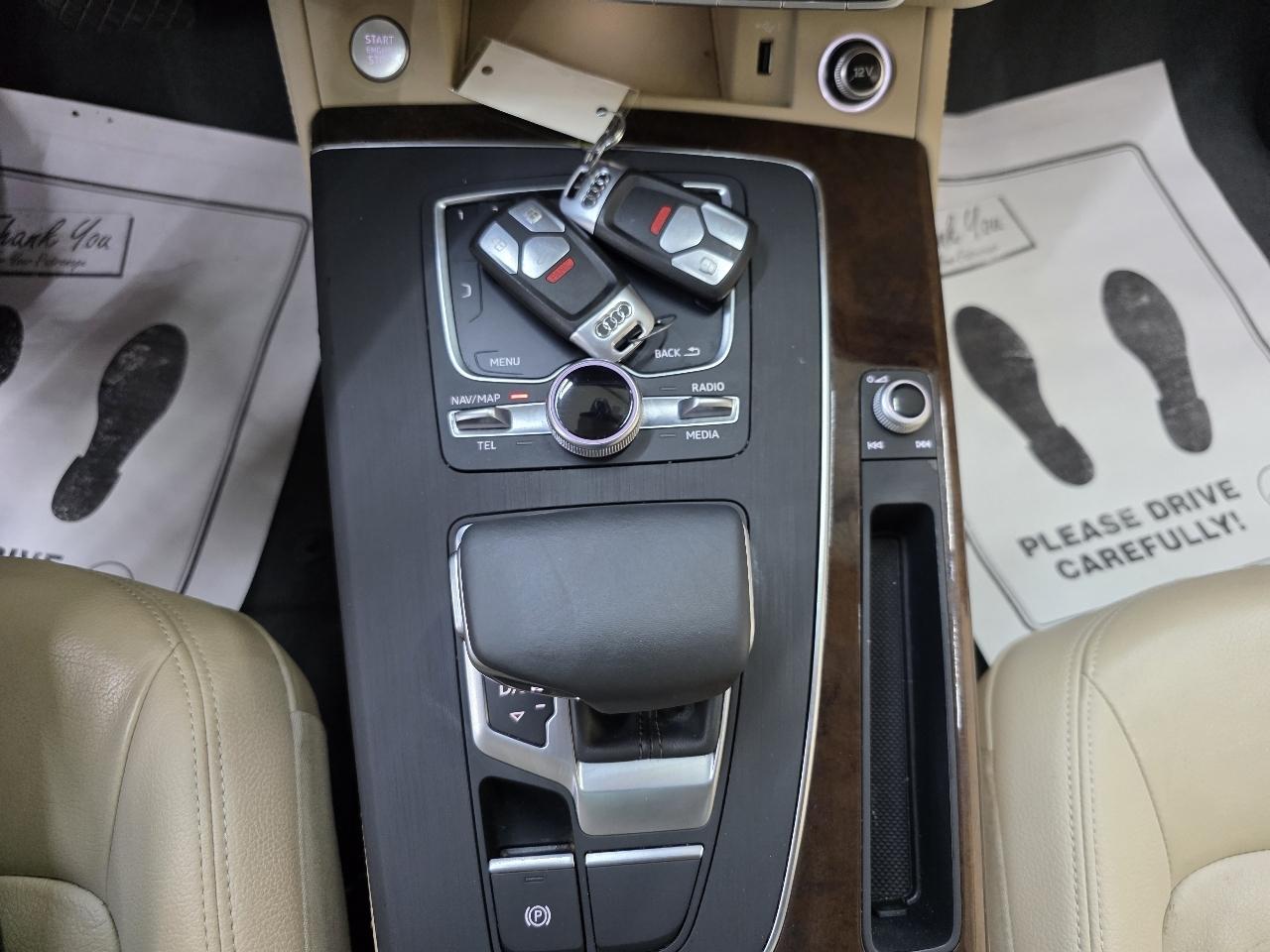 Audi Q5 2.0T Premium Plus quattro 2020