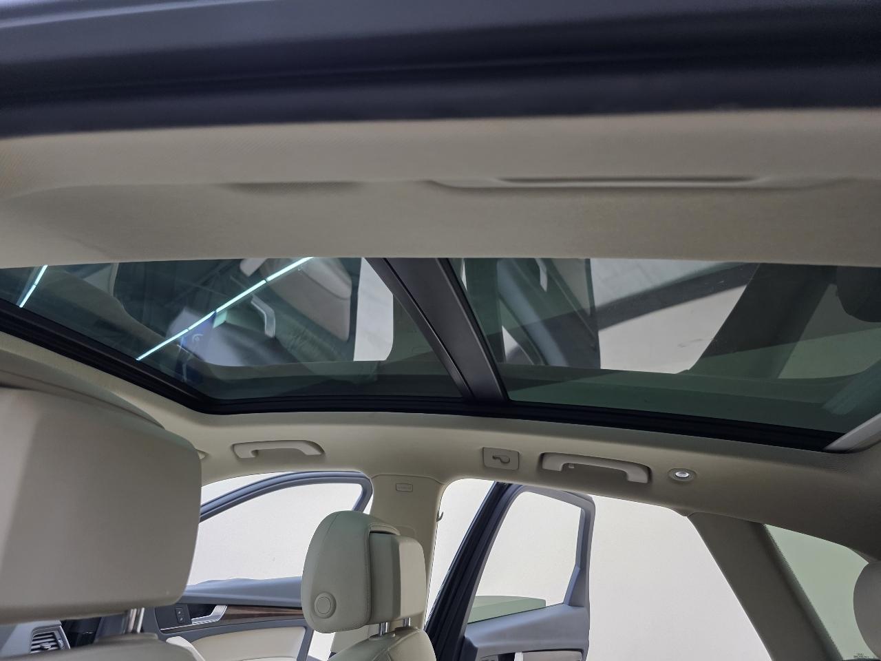 Audi Q5 2.0T Premium Plus quattro 2020