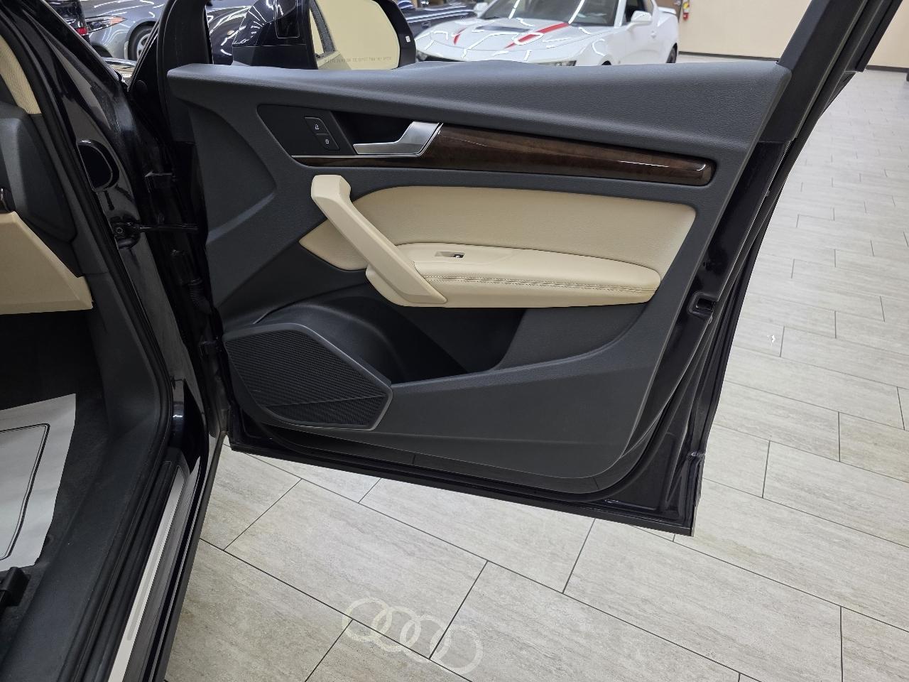 Audi Q5 2.0T Premium Plus quattro 2020