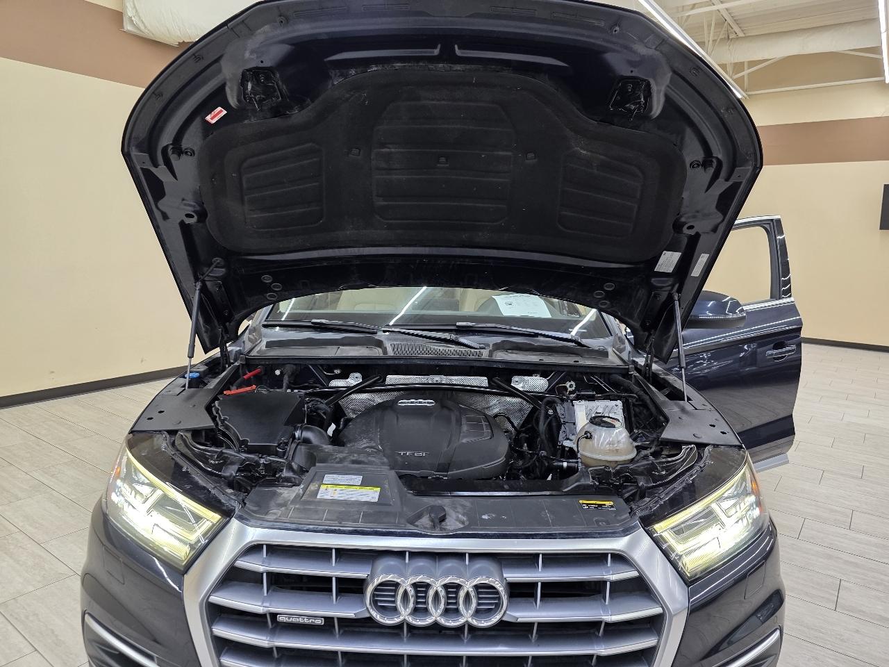 Audi Q5 2.0T Premium Plus quattro 2020