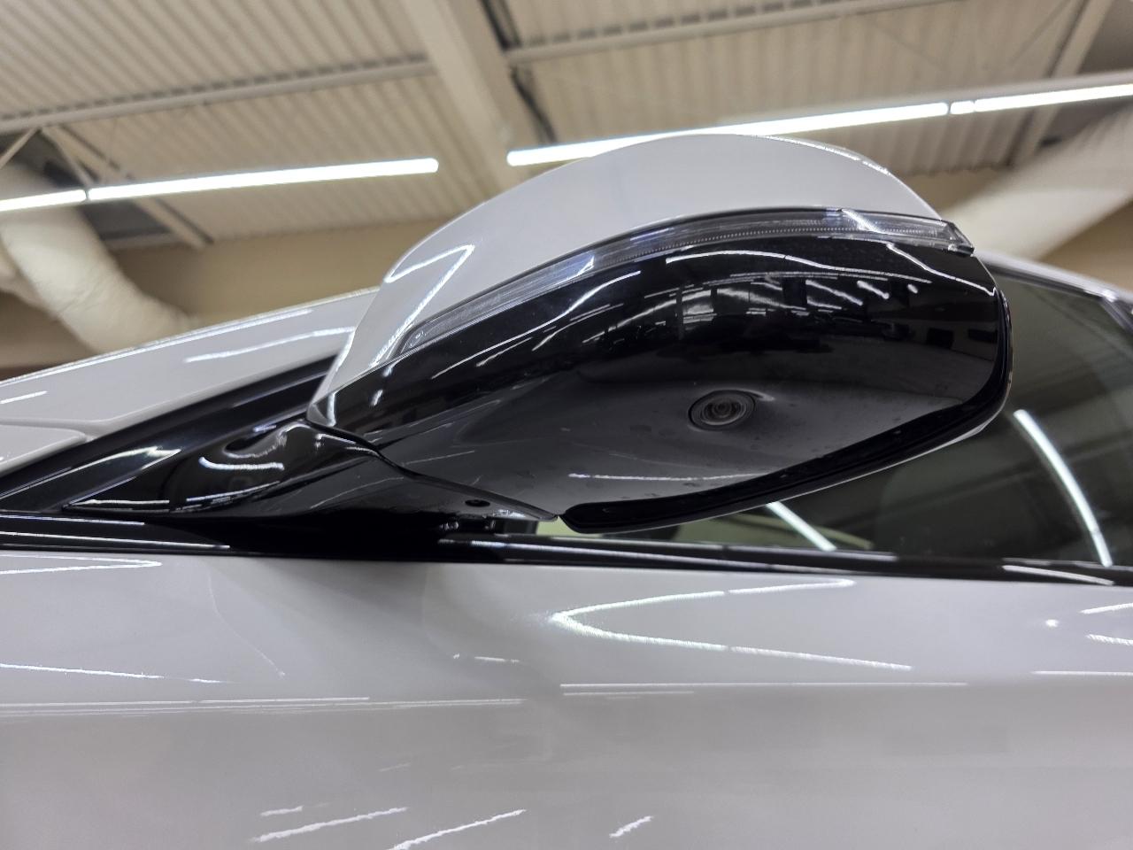 BMW 7-Series 750Li 2014