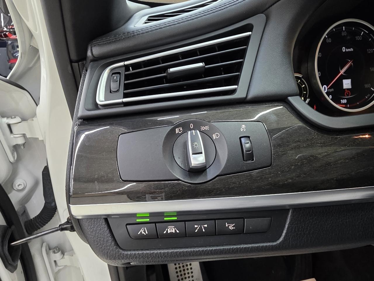 BMW 7-Series 750Li 2014