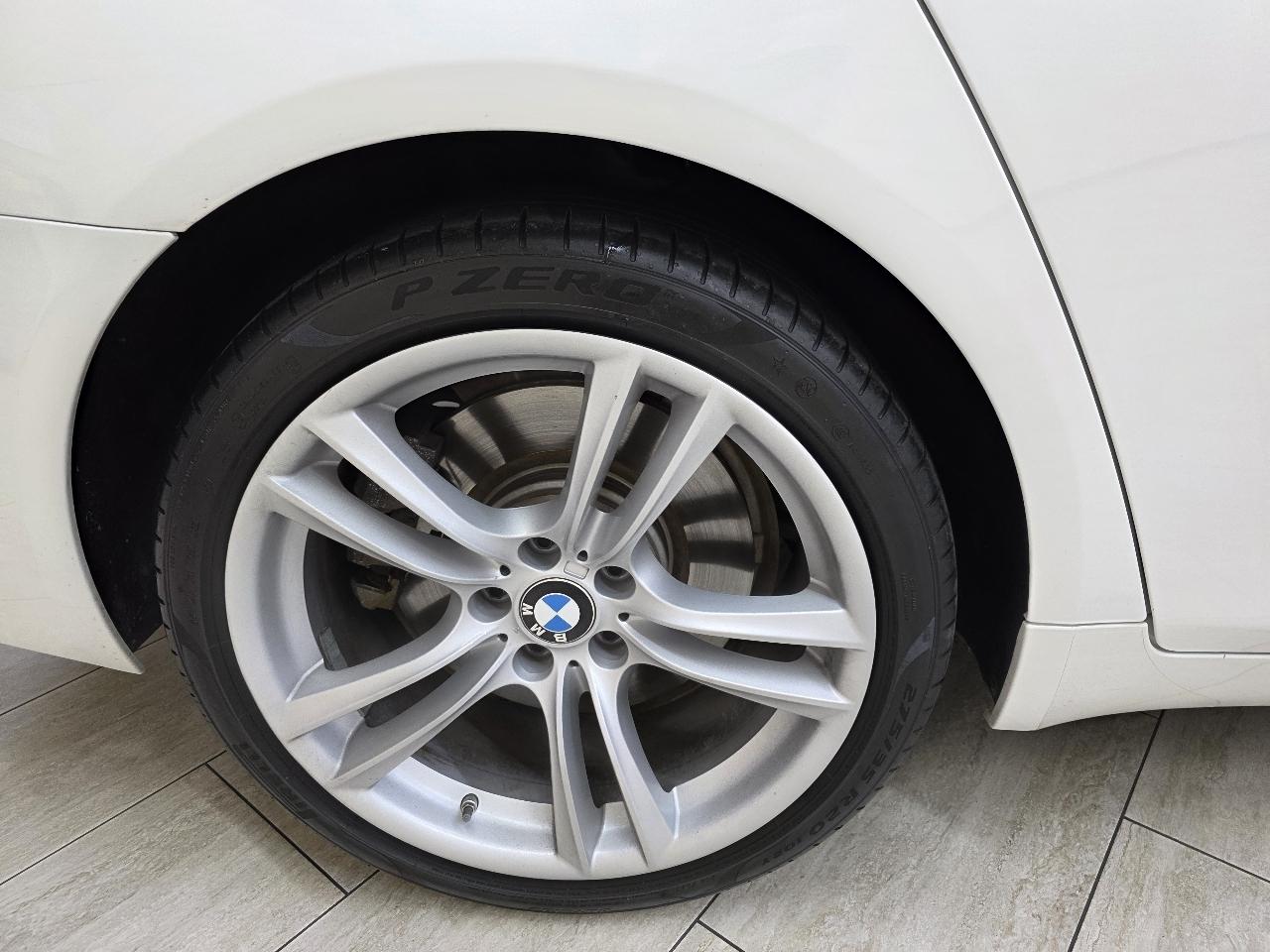 BMW 7-Series 750Li 2014