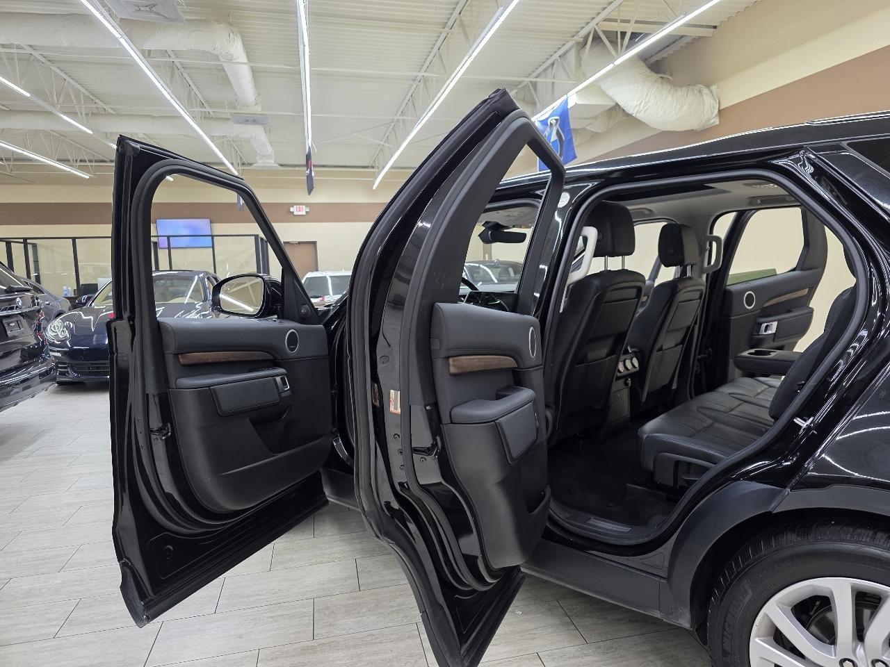 Land Rover Discovery HSE Td6 2018