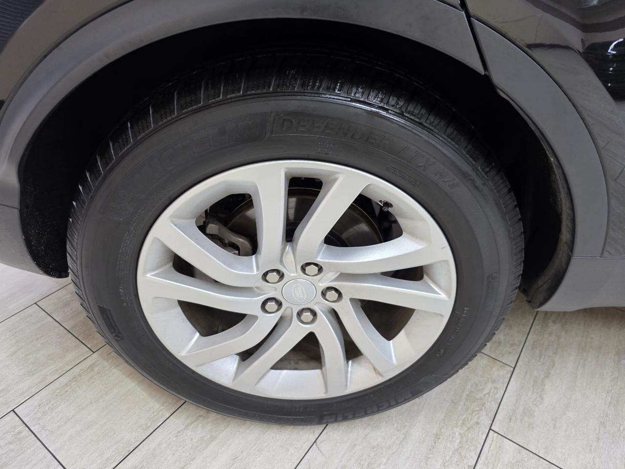 Land Rover Discovery HSE Td6 2018