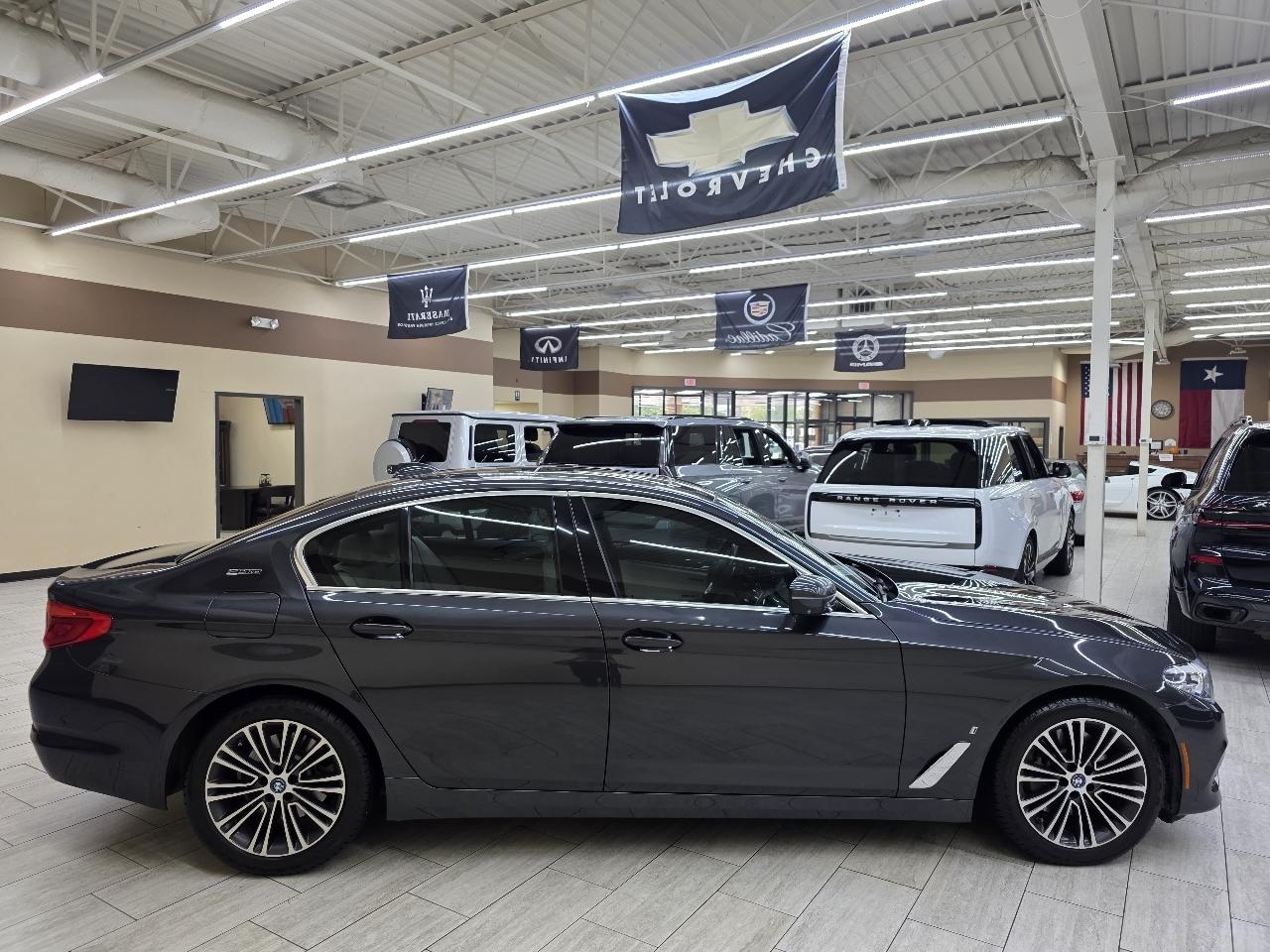 BMW 5-Series 530e iPerformance 2019
