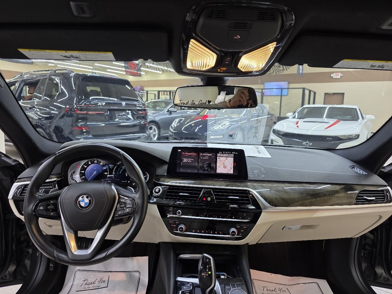 BMW 5-Series 530e iPerformance 2019