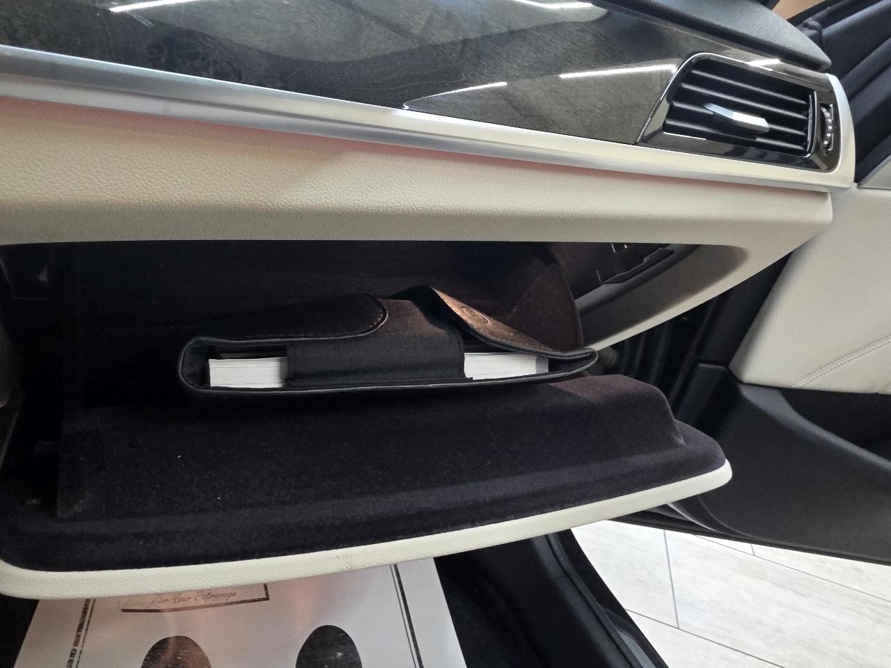 BMW 5-Series 530e iPerformance 2019