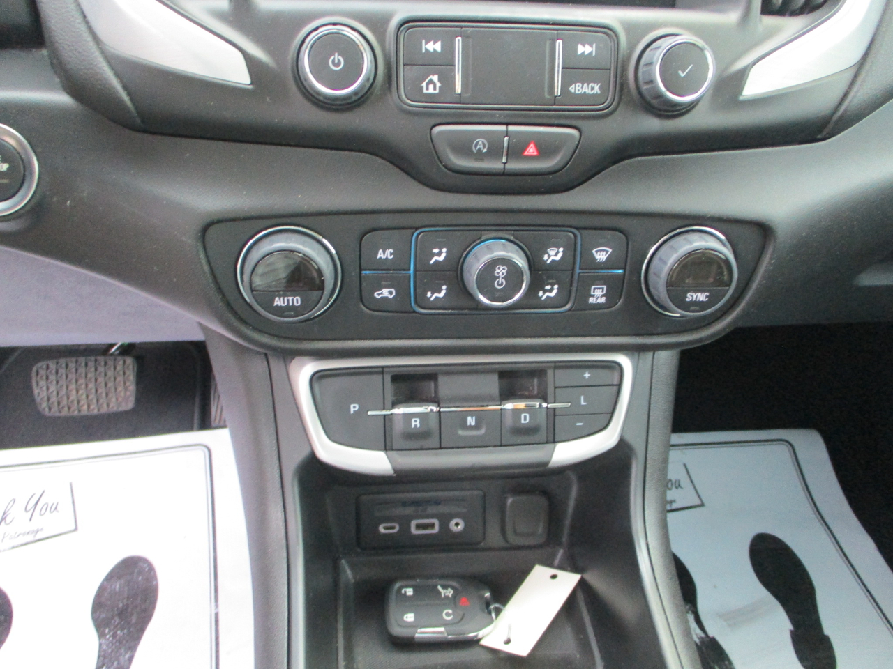 2023 Gmc Terrain SLT photo 14
